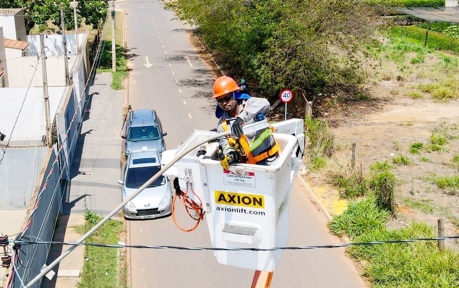 Modernização da iluminação pública de Três Lagoas avança para a terceira etapa