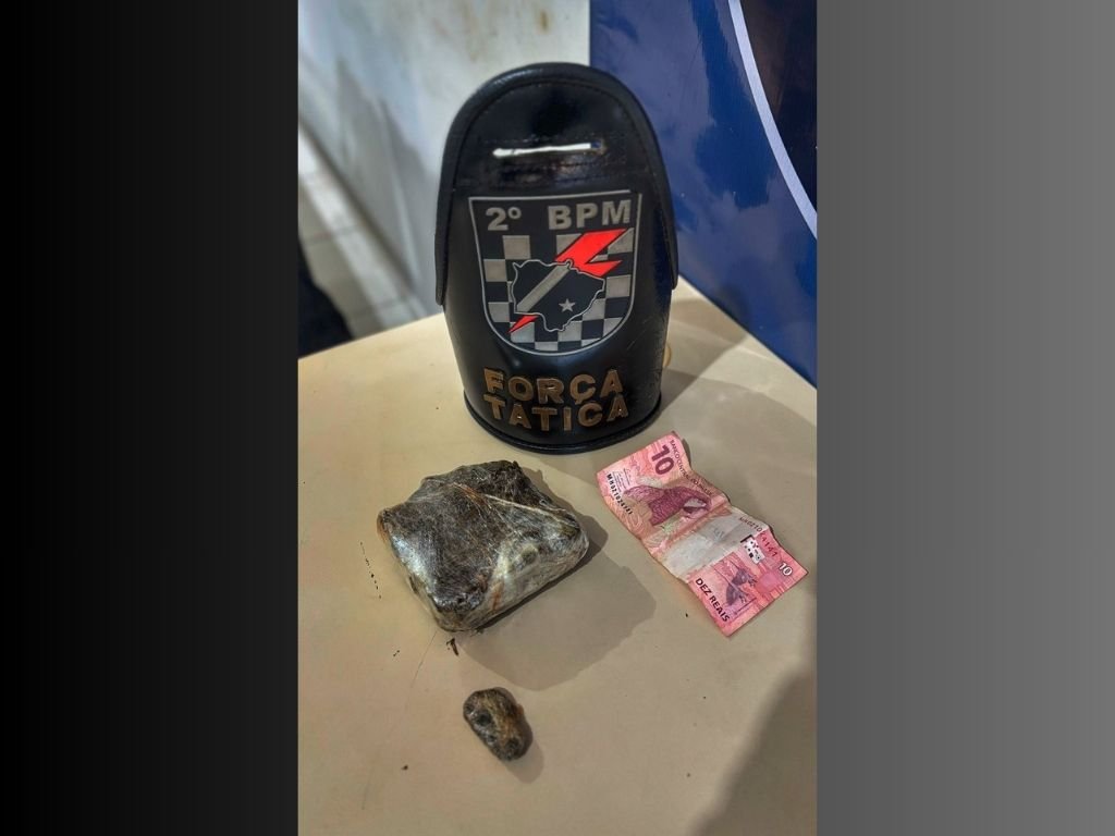 Flagrante de tráfico à luz do dia resulta em prisão pela Força Tática em Três Lagoas