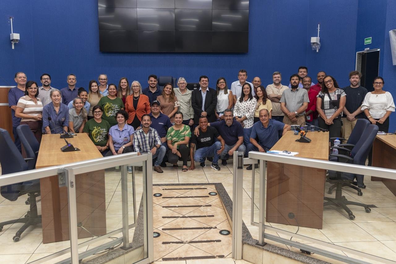 Câmara de Três Lagoas promove formação para servidores sobre o profissional do futuro