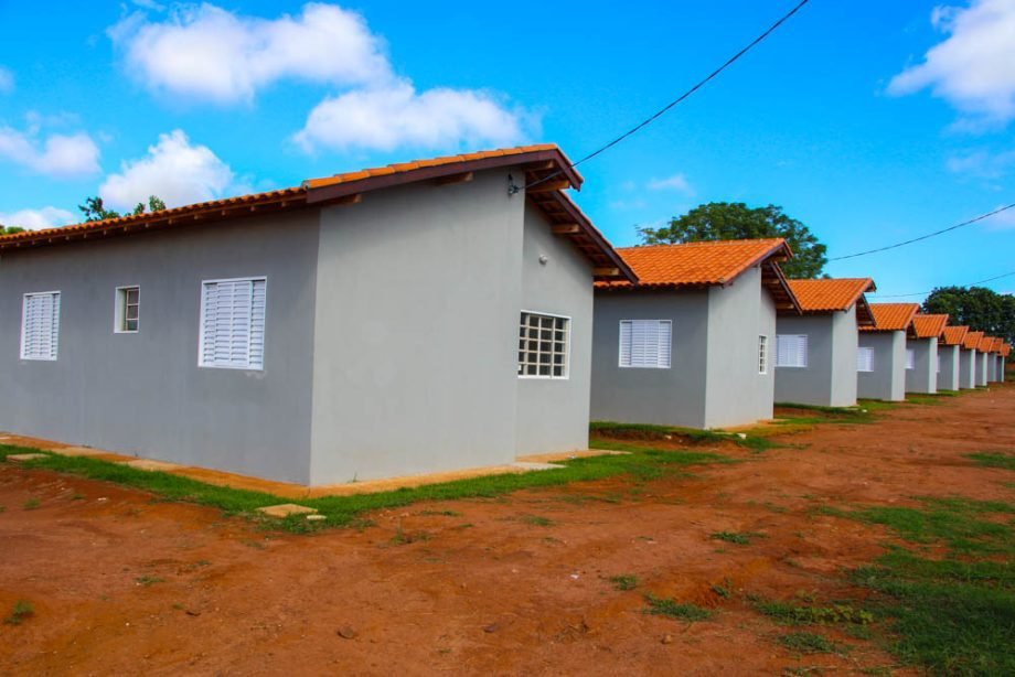 Prefeitura de Três Lagoas convida para a entrega de 30 moradias no Conjunto Habitacional Violetas III