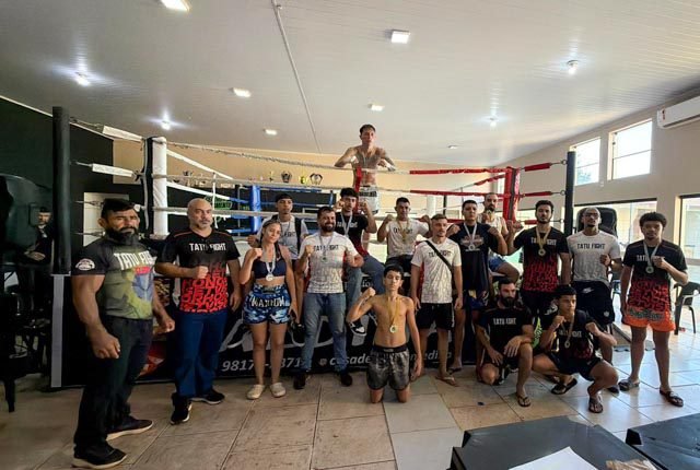 Equipe de Muay Thai de Três Lagoas se destaca em seletiva estadual e conquista 12 medalhas