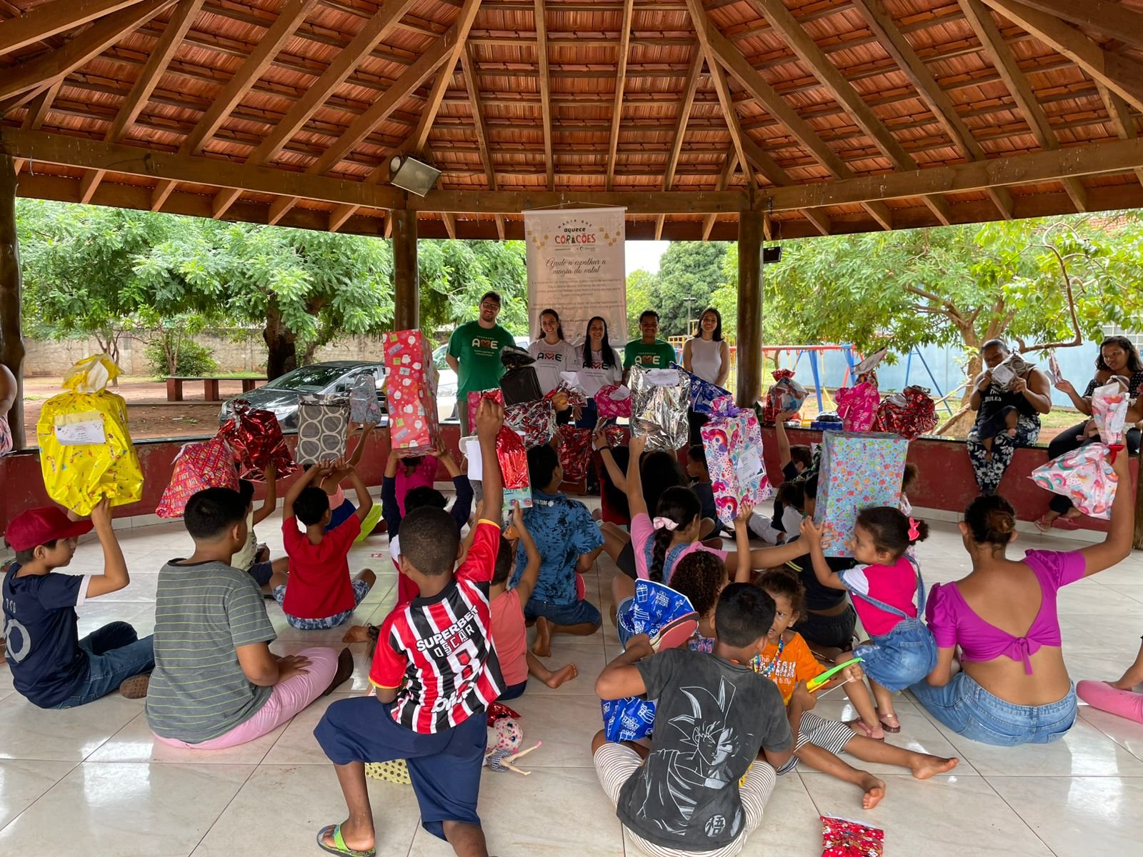 Eldorado Brasil promove ação solidária de Natal com seus colaboradores