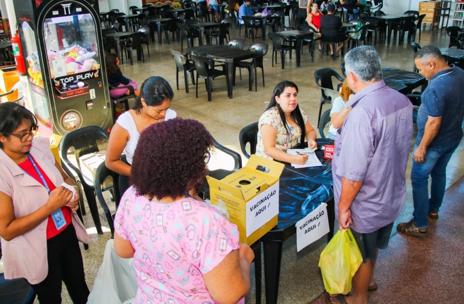 Ações itinerantes de vacinação já ultrapassam 1,3 mil doses aplicadas contra a gripe em Três Lagoas