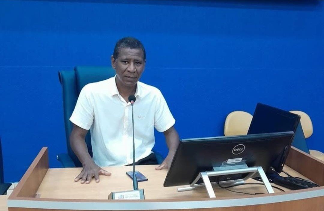 Três Lagoas em luto: Morre o radialista Adilson Silva, sua voz silencia no rádio da cidade