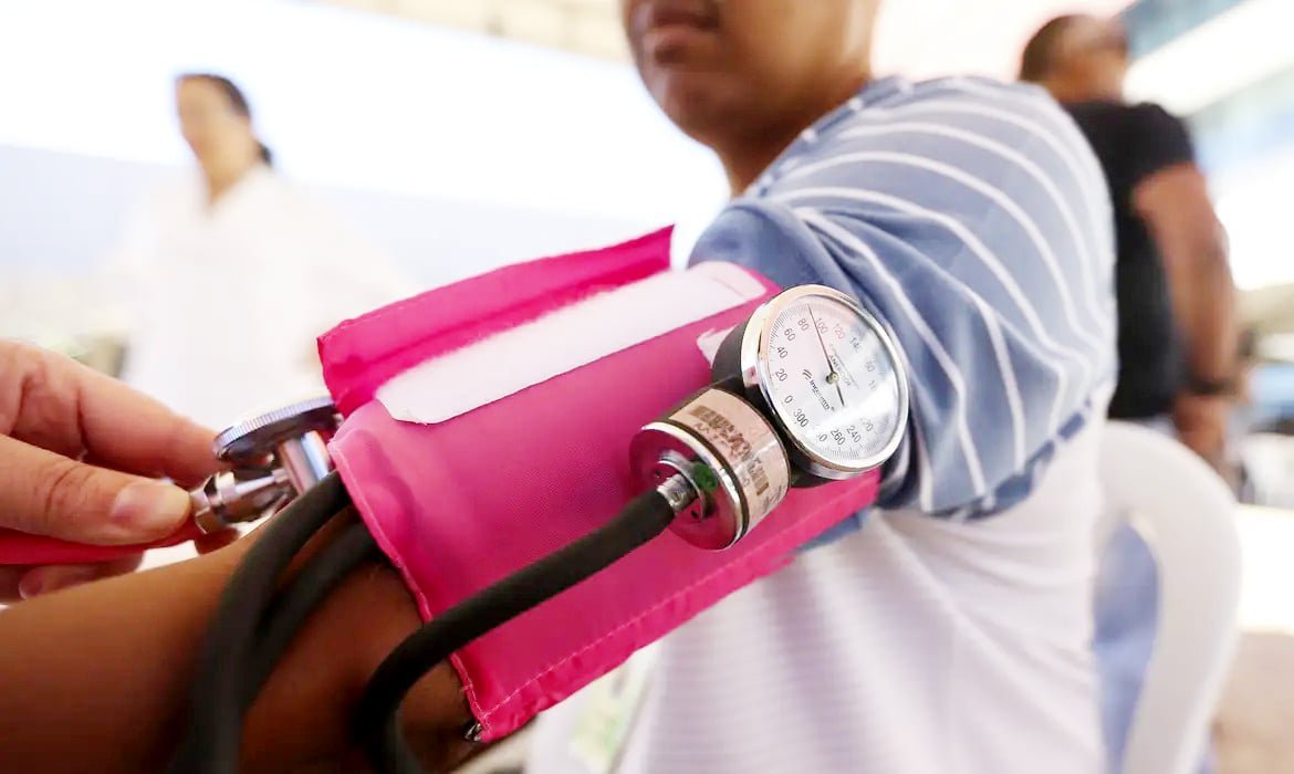 Três Lagoas intensifica prevenção de doenças crônicas com 'Lava Pés' e Hiperdia