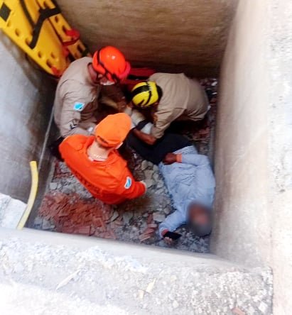 Trabalhador se fere ao cair em fosso durante obra em Três Lagoas