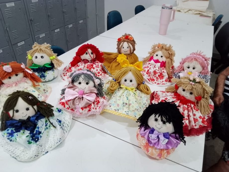 Cultura promove Oficina de Confecção de Bonecas de Pano