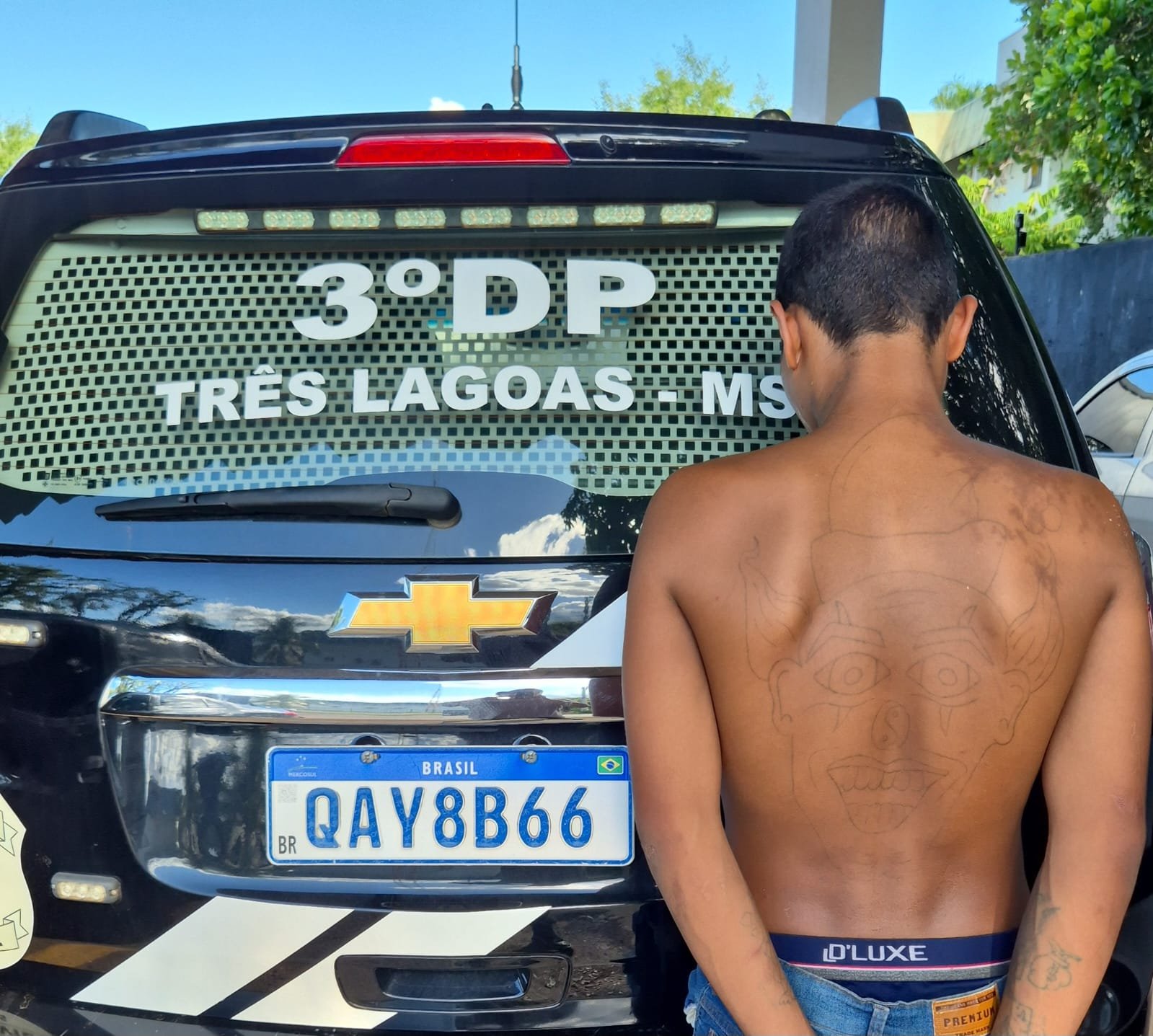 Polícia Civil efetua prisão de responsável por série de roubos a mulheres em Três Lagoas