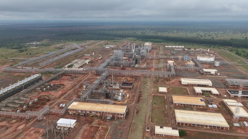Retomada da UFN3 gera empregos, mas enfrenta o desafio de reconstruir a confiança