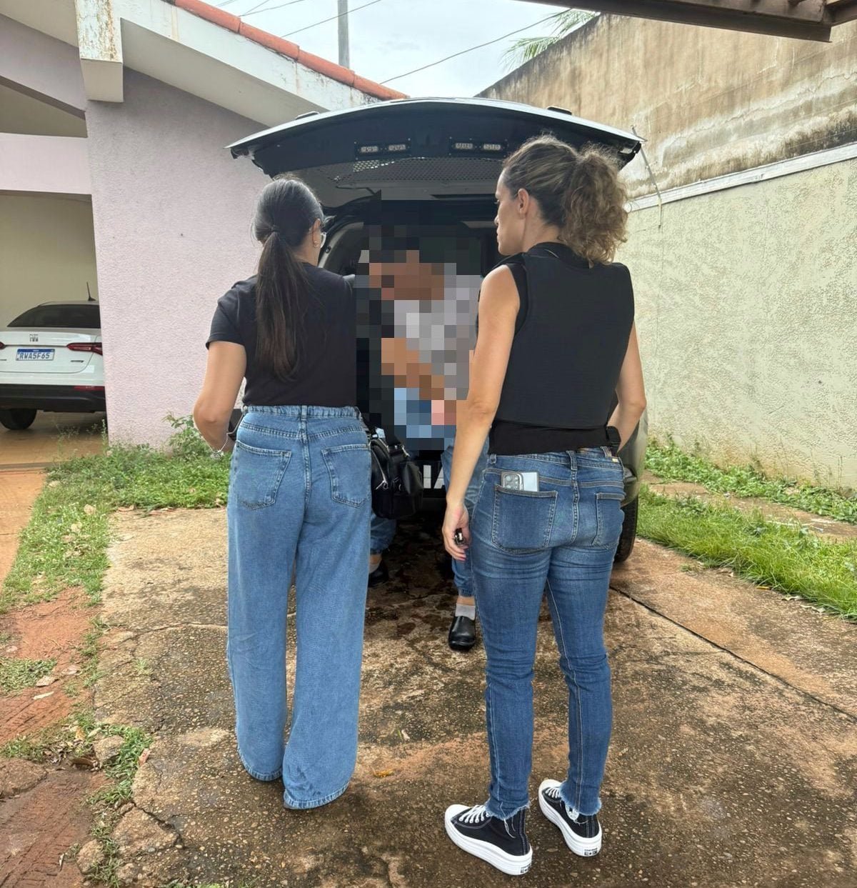 Homem é preso em Três Lagoas por violência doméstica: Agressão e ameaça com faca