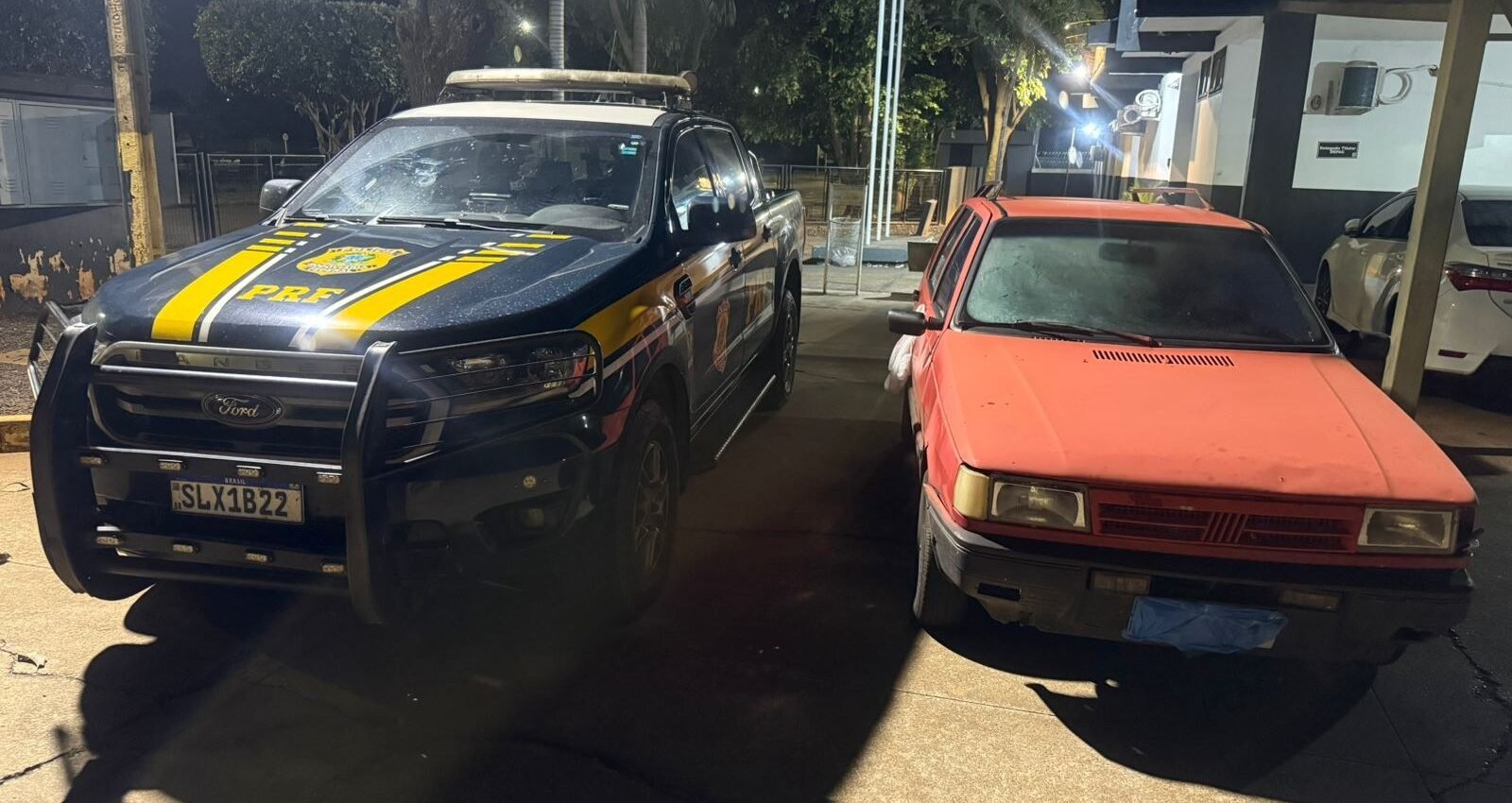 PRF apreende quatro quilos de maconha em Três Lagoas