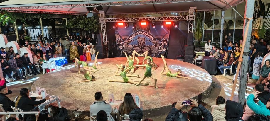 Bailarinas de Três Lagoas conquistam títulos e brilham em festival de dança de Andradina