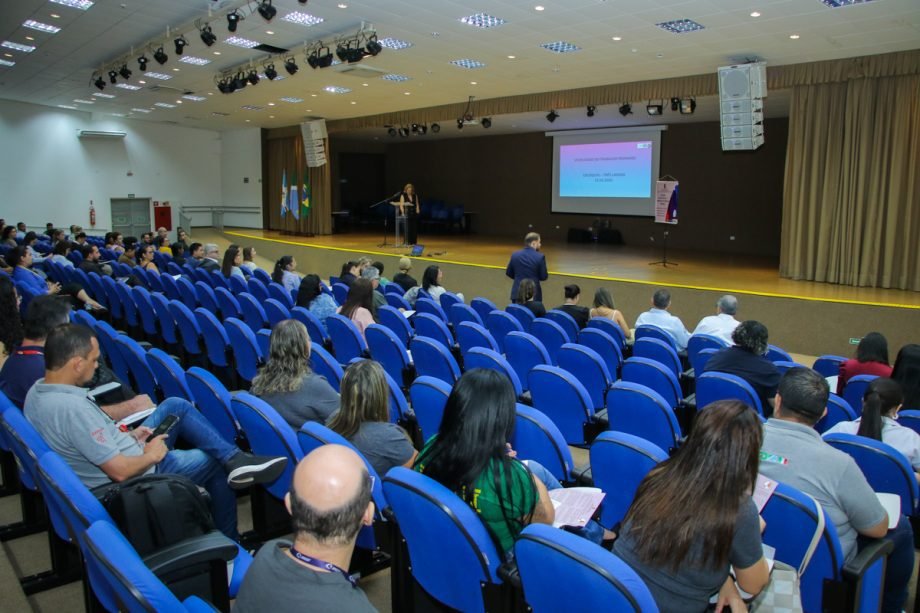 Três Lagoas sedia colóquio da UFMS sobre a discriminação da mulher no ambiente de trabalho