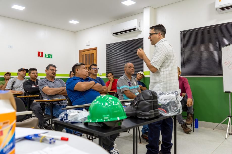 Prefeitura de Três Lagoas oferece treinamento gratuito em NR 18 para trabalhadores autônomos da construção civil