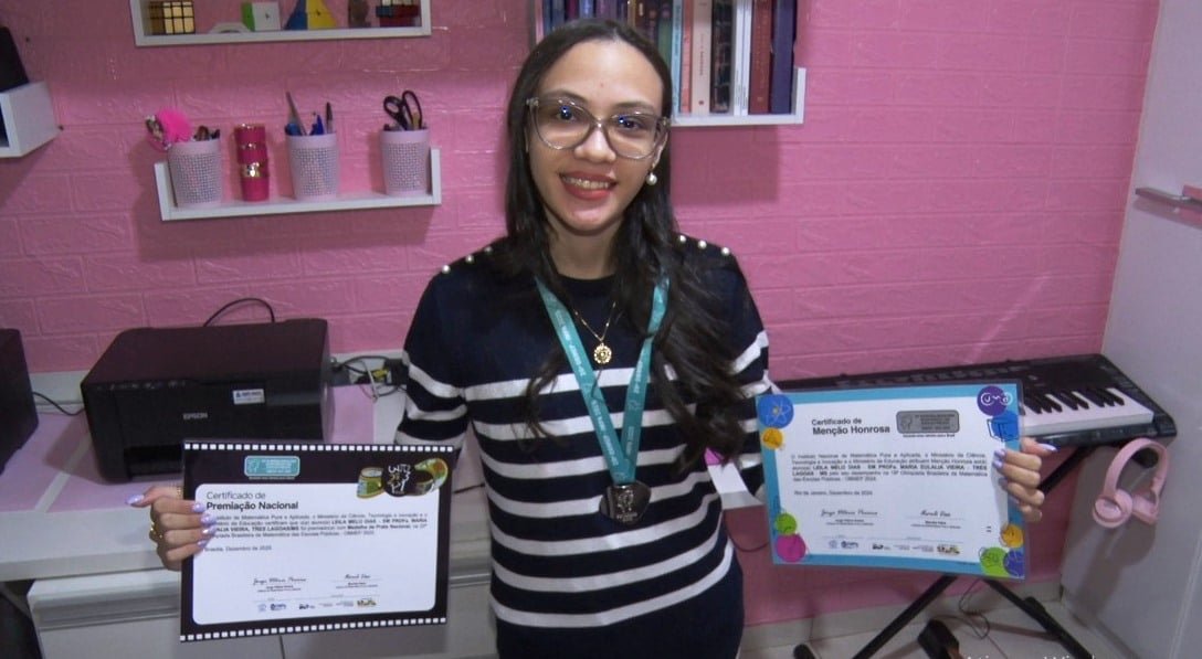 Estudante de 13 anos em Três Lagoas lança primeiro romance cristão escrito no celular e celebra medalhas da OBMEP