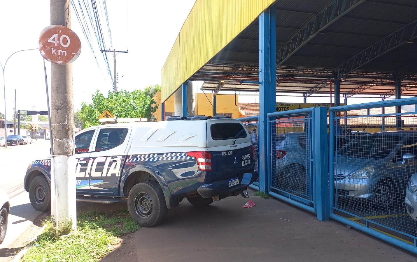 Trabalhador Morre Após Queda de Telhado em Supermercado