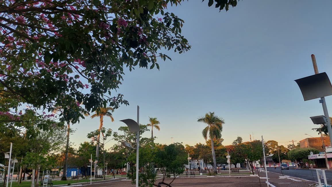 Terça-feira em Três Lagoas: Tempo Abafado e Possibilidade de Chuvas Isoladas